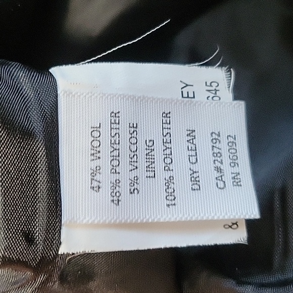 Willi Smith Wool Blend Black and Gray Plaid Mini Skirt - Size 4 - Picture 4 of 5